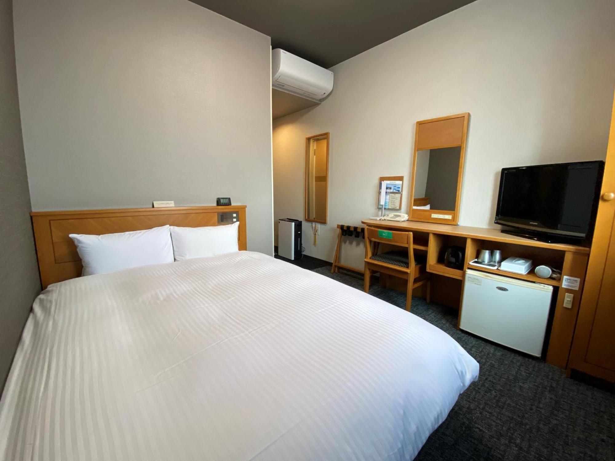 Hotel Route-Inn Nakatsu Ekimae Exterior photo