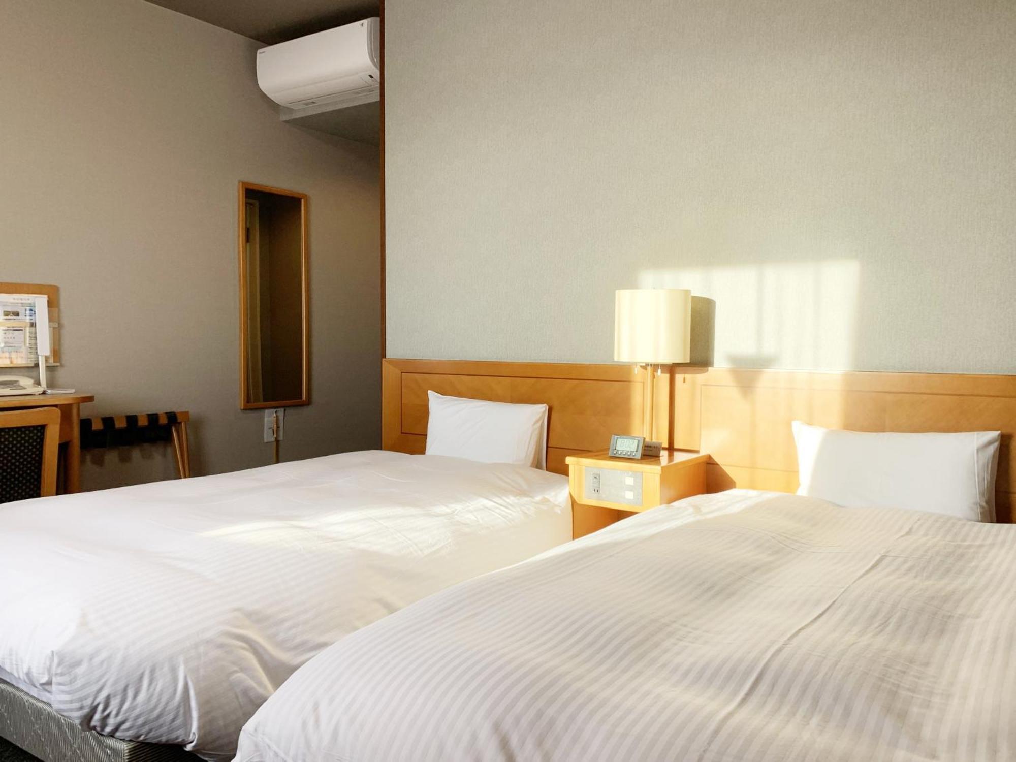 Hotel Route-Inn Nakatsu Ekimae Exterior photo