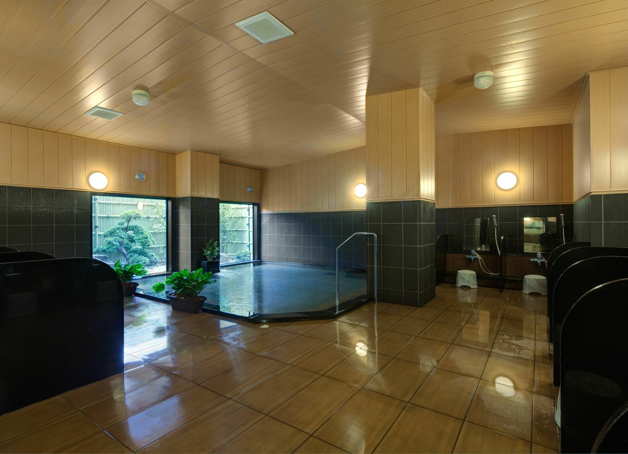 Hotel Route-Inn Nakatsu Ekimae Exterior photo